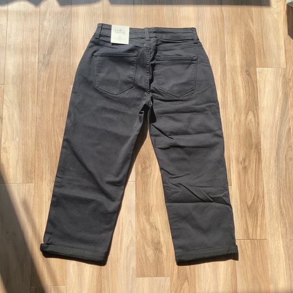 croft & barrow midrise cuffed black jean Capri size 0 - Picture 12 of 16